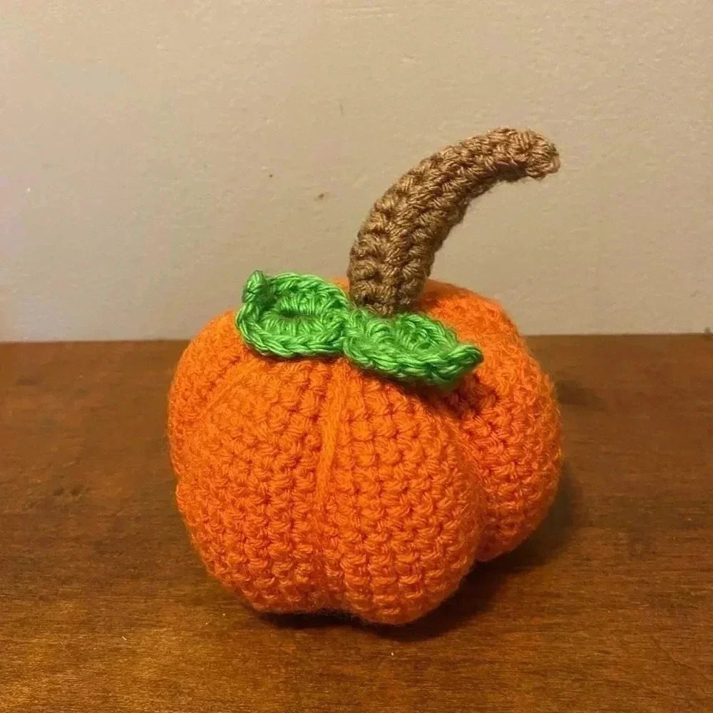 Crochet Fall Pumpkin decor - Picture 1 of 6